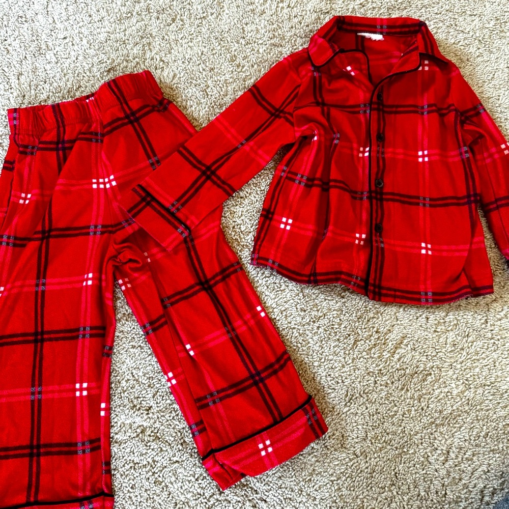 WonderShop Plaid Holiday Pajamas Set